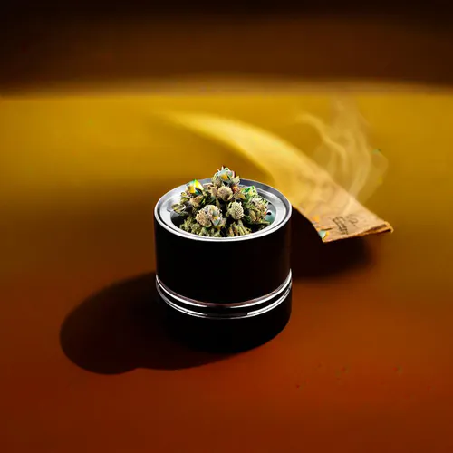 Choosing the Perfect Grinder for Your Cannabis Experience